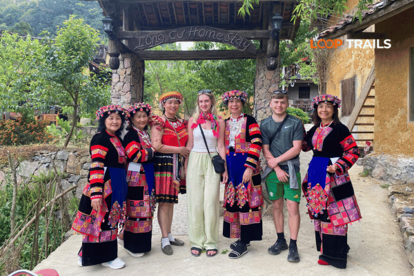 visit lo lo ethnic groups in long cu homestay