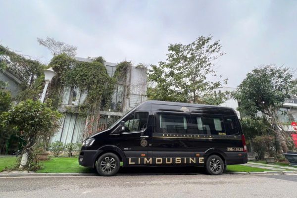 limousine bus to ha giang